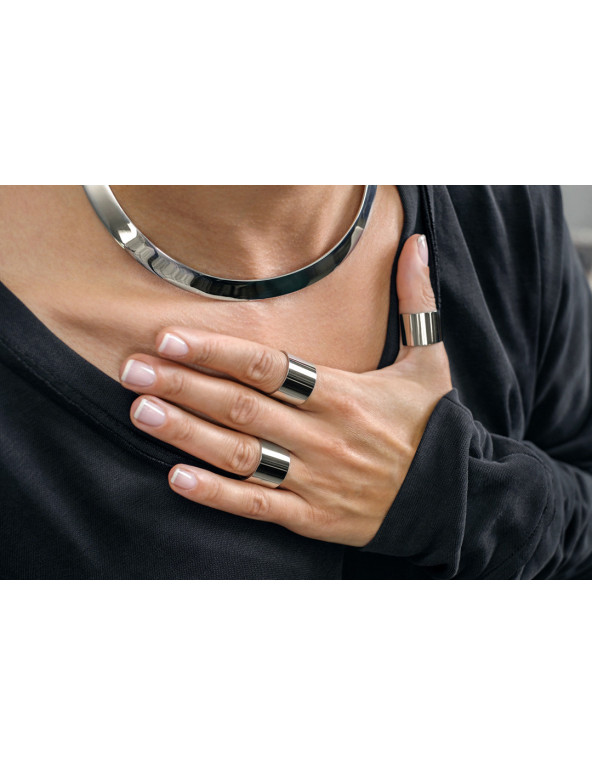 Srebrna szeroka obrączka ze stali szlachetnej