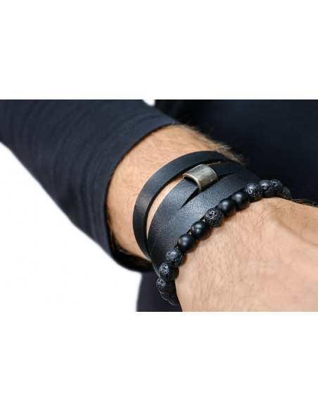 Czarna męska bransoleta skórzana z matowym elementem stalowym i zegarkowym zapięciem Czarna męska bransoleta skórzana z matowym elementem stalowym i zegarkowym zapięciem