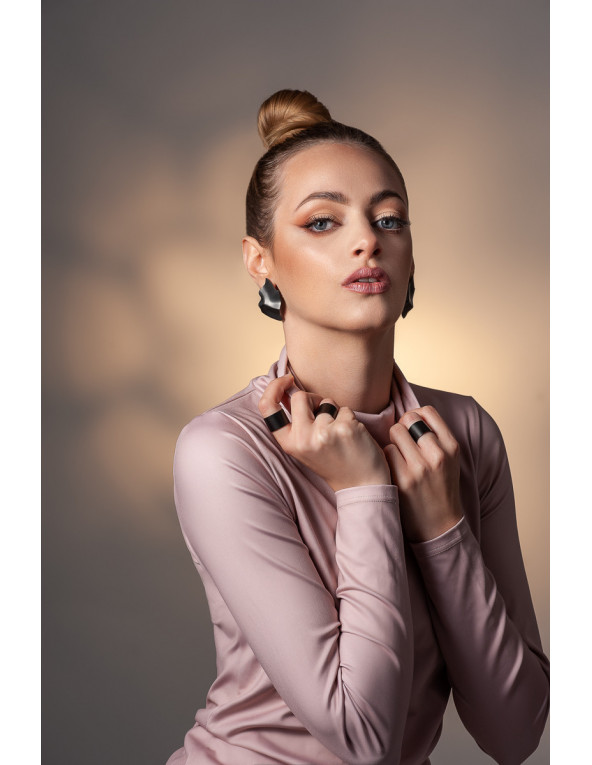 Kolczyki blaszki z czarnej matowej stali szlachetnej