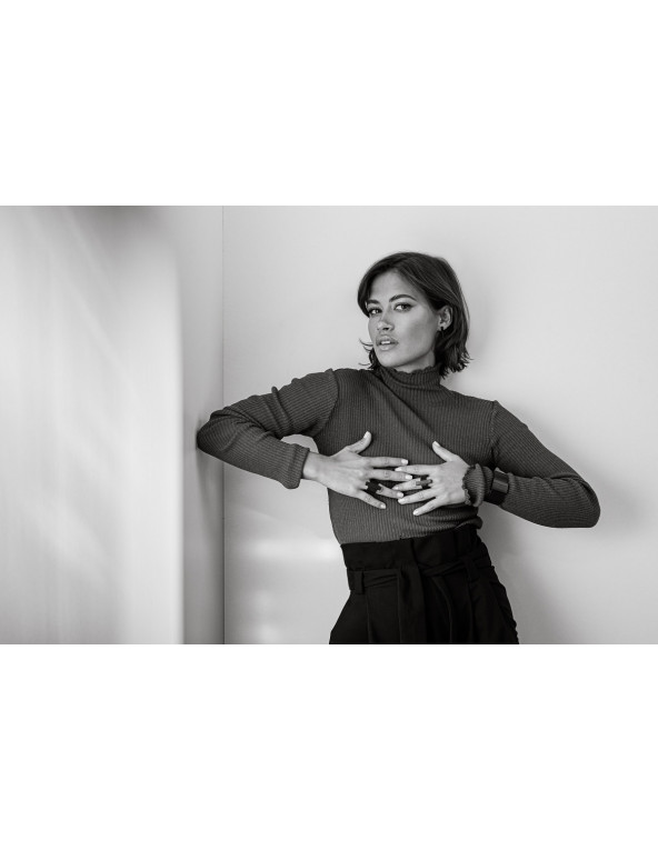 Pierścionek ze skóry i czarnej matowej stali szlachetnej – minimalistyczny, szeroki