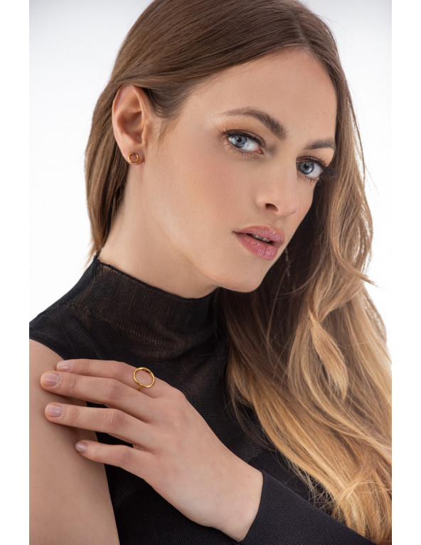 Delikatne złote kolczyki kółeczka ze stali szlachetnej na sztyft