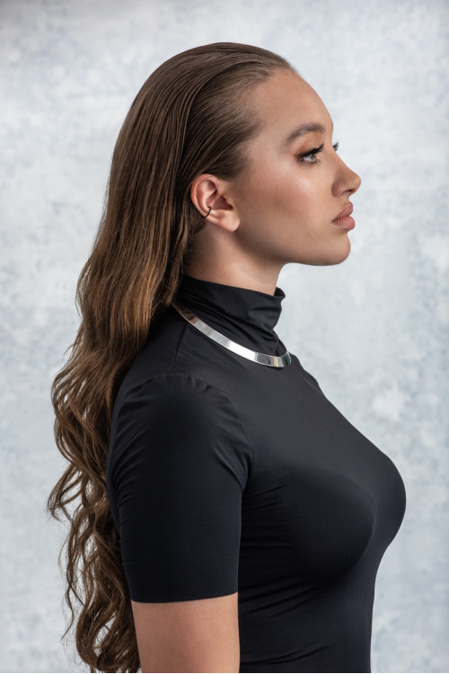 srebrny choker o szerokości 1 cm ze stali szlachetnej w błyszczącym wykończeniu