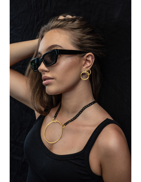 Kolczyki koła z pozłacanej stali szlachetnej w kolorze złotym z zapięciem na sztyft.