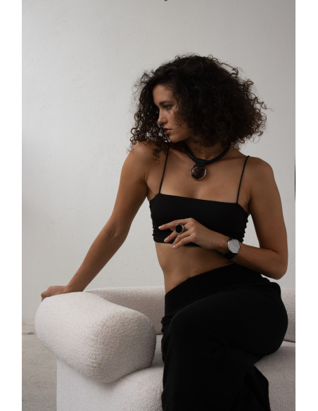 Bransoleta ze skóry z dużą błyszczącą kulą ze stali i magnetycznym zapięciem – nowoczesna, ręcznie wykonana Bransoleta ze skóry z dużą błyszczącą kulą ze stali i magnetycznym zapięciem – nowoczesna, ręcznie wykonana