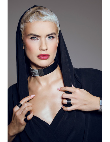 Bransoleta damska z siatki stalowej i skóry z matowym magnetycznym zapięciem