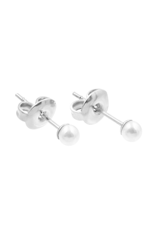 Delikatne kolczyki z perłą typu shell 3 mm w srebrnym odcieniu