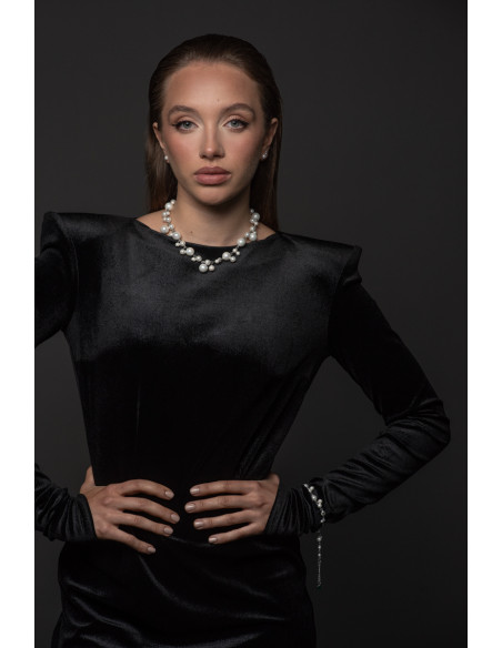 Pozłacany naszyjnik z pereł typu shell