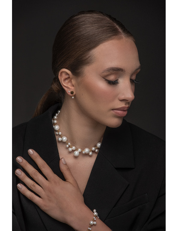 Pozłacany naszyjnik z pereł typu shell