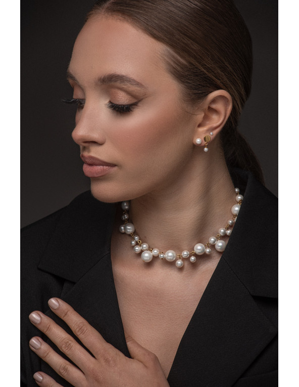 Złote kolczyki blaszki z perłą typu shell ze stali szlachetnej