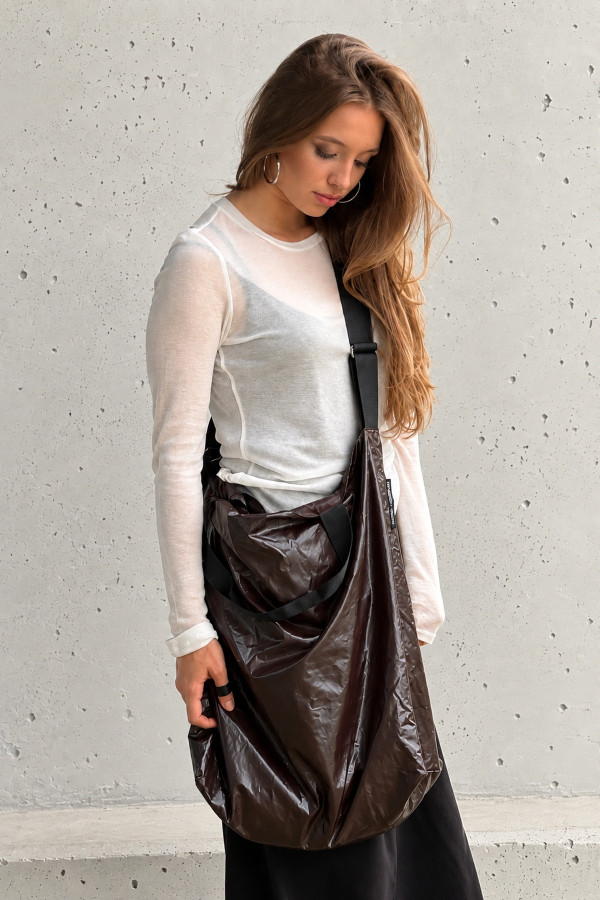 TWIN Brownie | połyskująca torba shopper | moora.pl 2